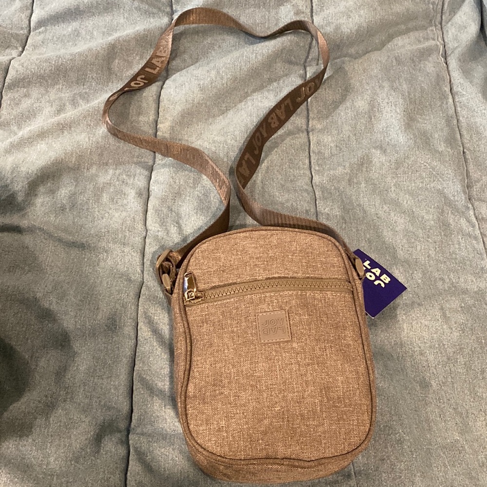 New NWT joylab gray crossbody purse